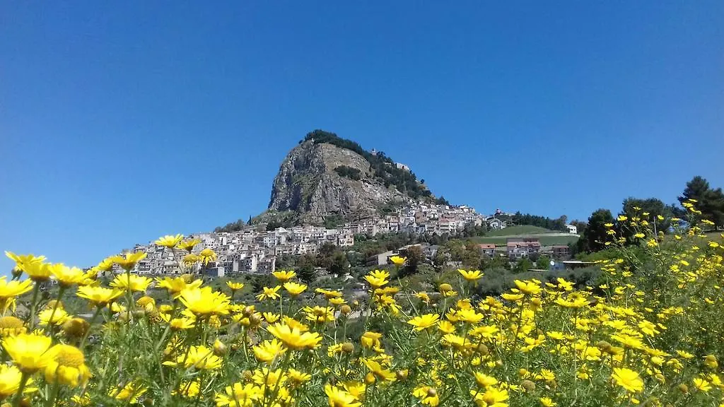 Oda ve Kahvaltı Bed And Breakfast Piazza Sutera